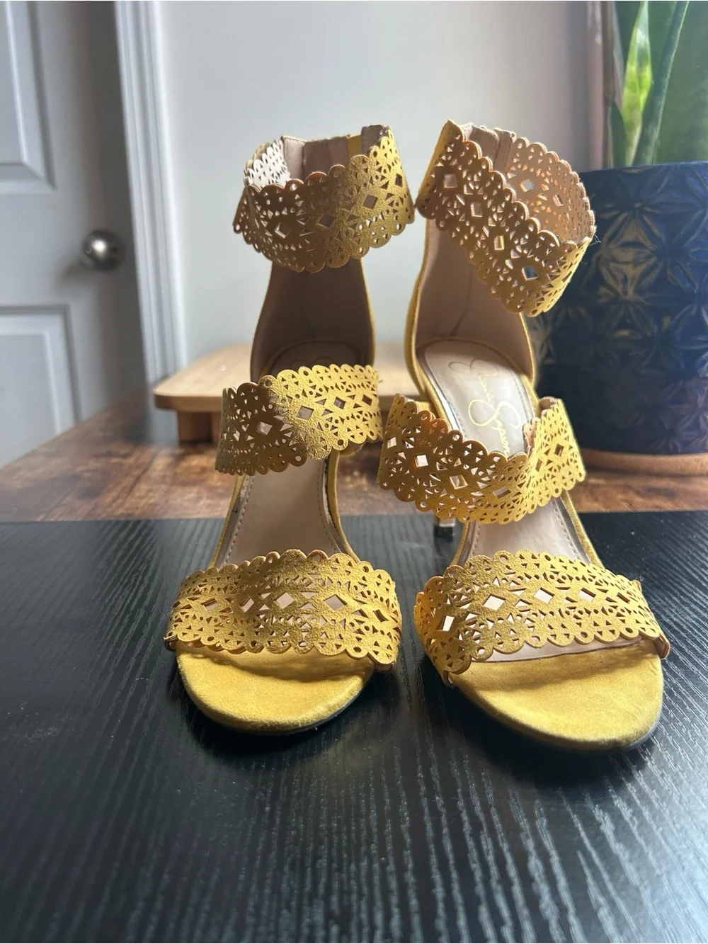 Jessica Simpson stylish yellow